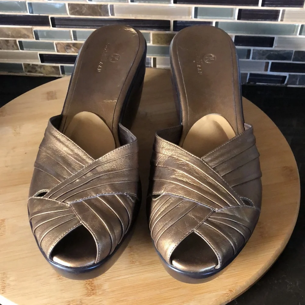 Lot of 2 pair Cole Haan Austyn Peep Toe Wedge Sandal Mule Slides size‎ 11B